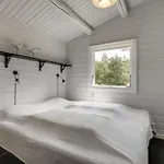 Herborg - 1km From The Sea By Interhome *